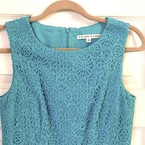 Trina Turk beautiful turquoise blue sleeveless cocktail dress size 2.